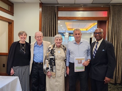 (L-R) Susan J. Waldman, Meyer Rosenthal, Sue Rosenthal, Rabbi Moshe Rudin, Clarence Curry, Jr.