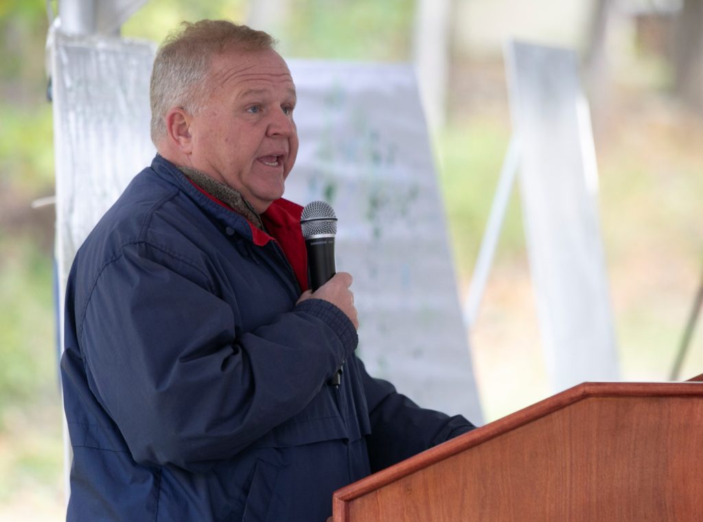 Freeholder Cabana speaks at Liffy Island event