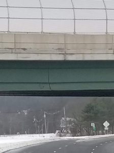 Photo of crack in Weldon Road Bridge